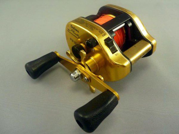 Daiwa ミリオネアMAGSERVO SS-25AC ヴィンテージ - リール